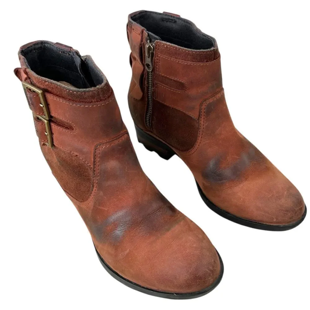 SOREL Lolla Leather Ankle Boots in Brown Women’s 7